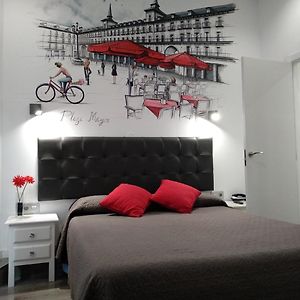 Kamer met een Queen Size Bed